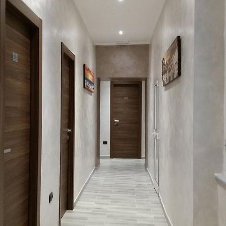 Ricci Rooms Генуя Экстерьер фото