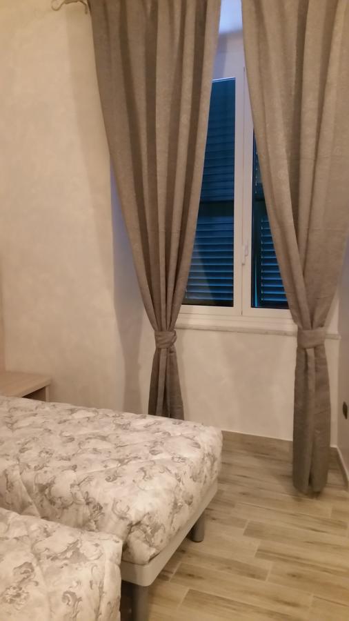 Ricci Rooms Генуя Экстерьер фото